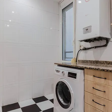Blueground De Gracia Ac Wd Nr Park Bcn-176 Apartment *